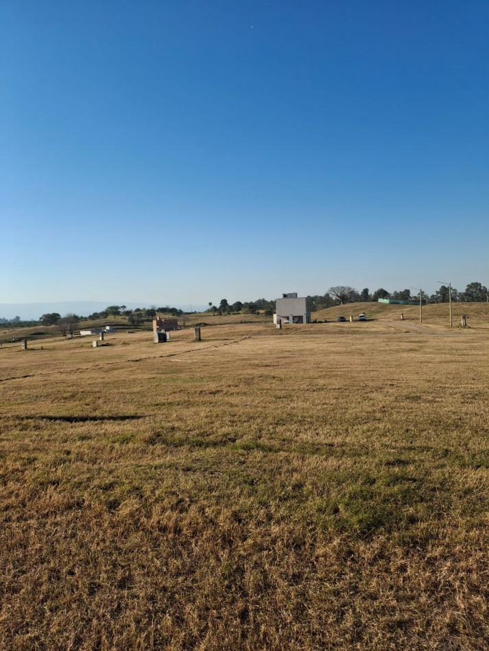 TERRENO EN LA RESERVA 2