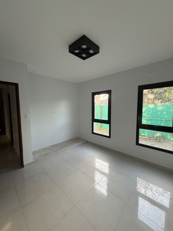 CASA A ESTRENAR EN BARRIO PRIVADO DIVISADERO