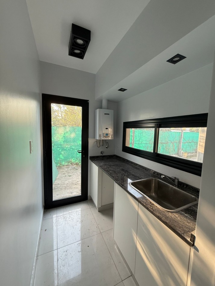 CASA A ESTRENAR EN BARRIO PRIVADO DIVISADERO