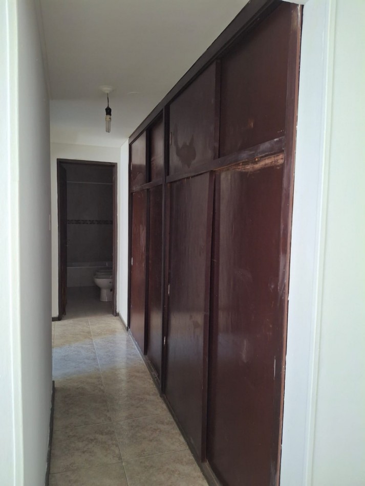 DEPTO 2 DORM CON PATIO EN ZONA CENTRICA