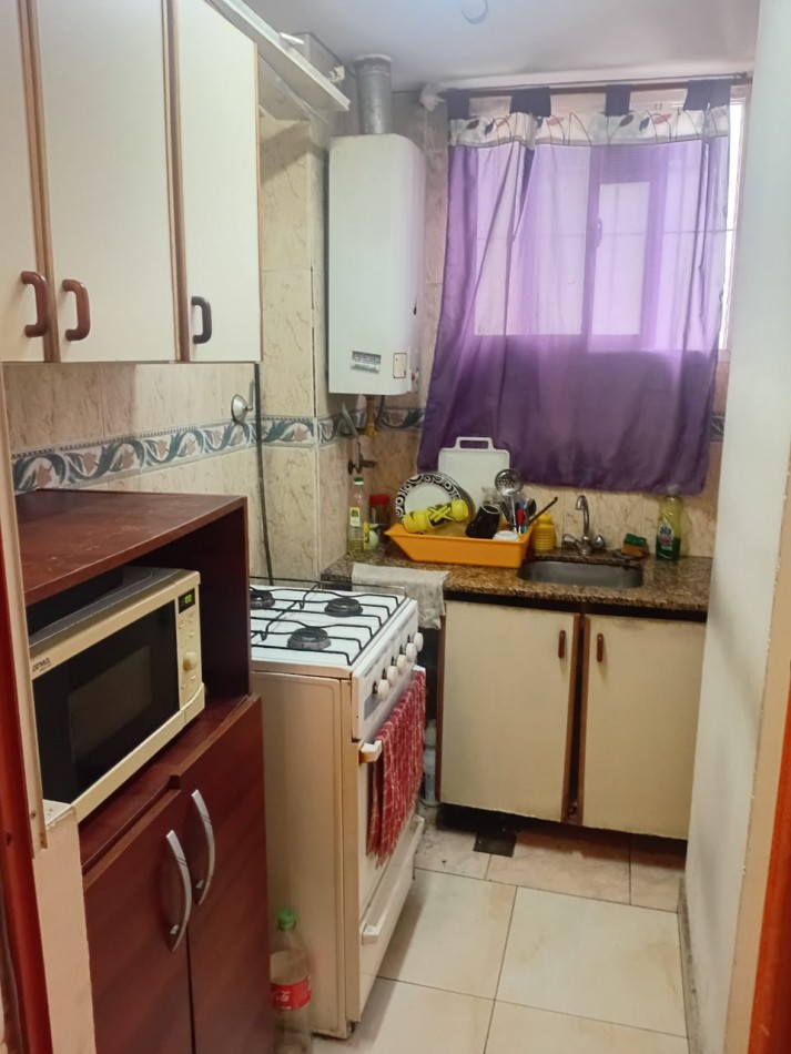 DEPTO/ OFICINA EN BARRIO SUR