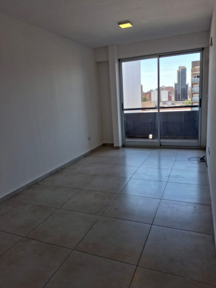 MONOAMBIENTE EN VENTA EN BARRIO SUR