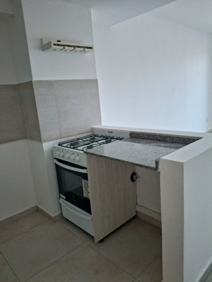 MONOAMBIENTE EN VENTA EN BARRIO SUR