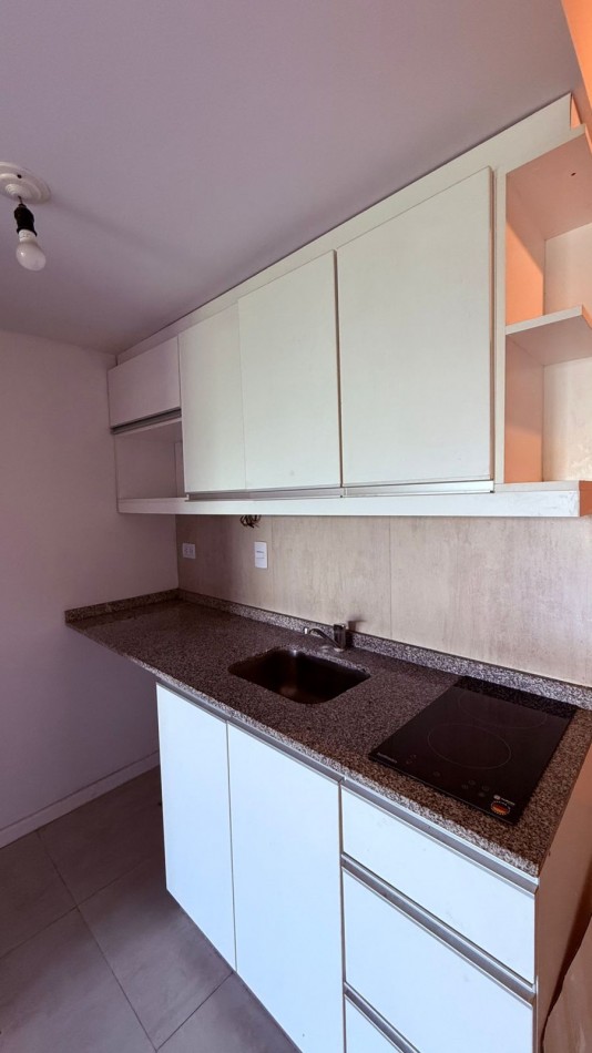 MONOAMBIENTE EN ALQUILER