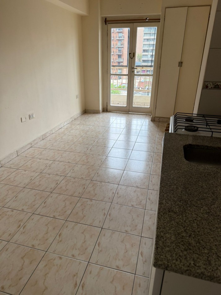 MONOAMBIENTE EN ALQUILER EN BARRIO NORTE