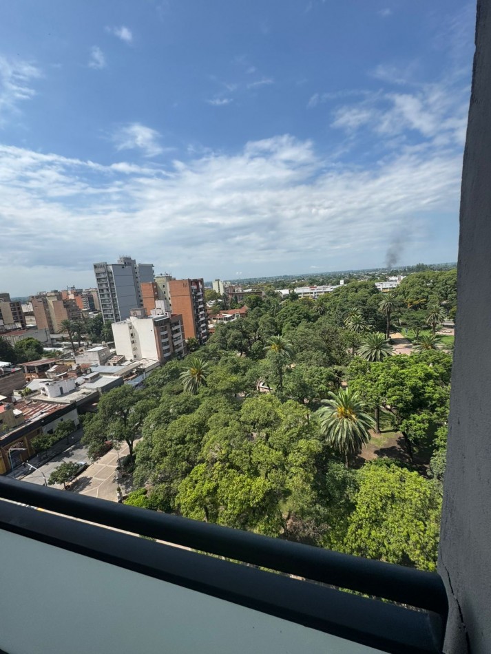 MODERNO DEPARTAMENTO EN LA MEJOR ZONA DE BARRIO SUR