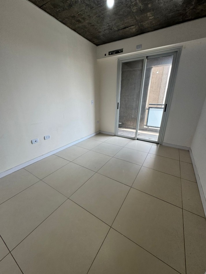 MODERNO DEPARTAMENTO EN LA MEJOR ZONA DE BARRIO SUR