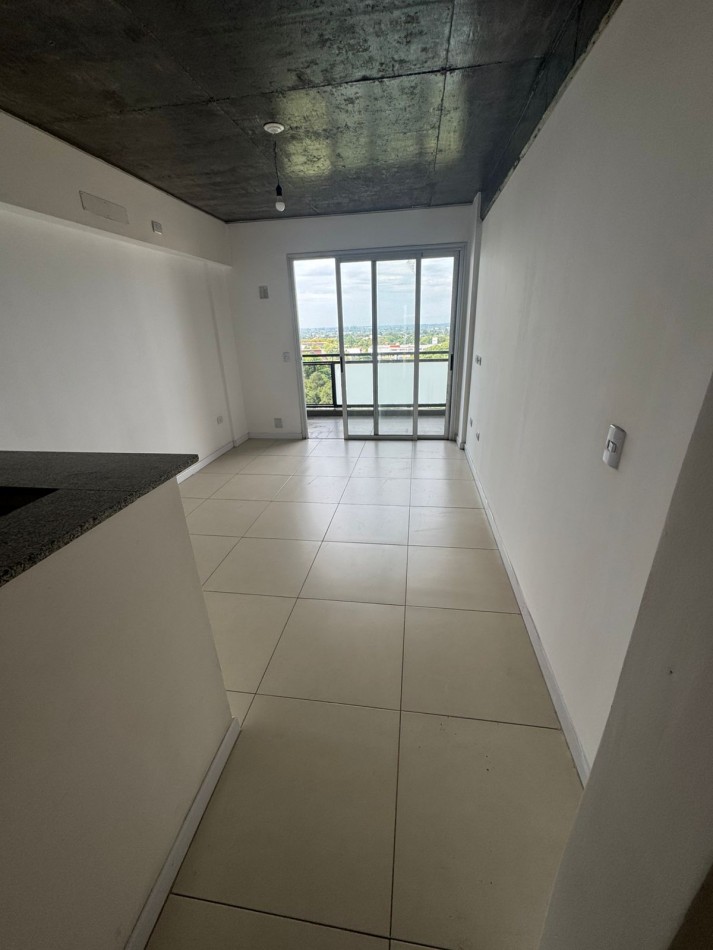 MODERNO DEPARTAMENTO EN LA MEJOR ZONA DE BARRIO SUR