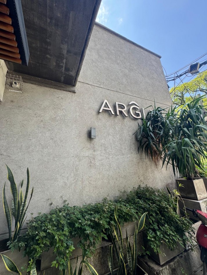 Amplio Monoambiente en Barrio Sur