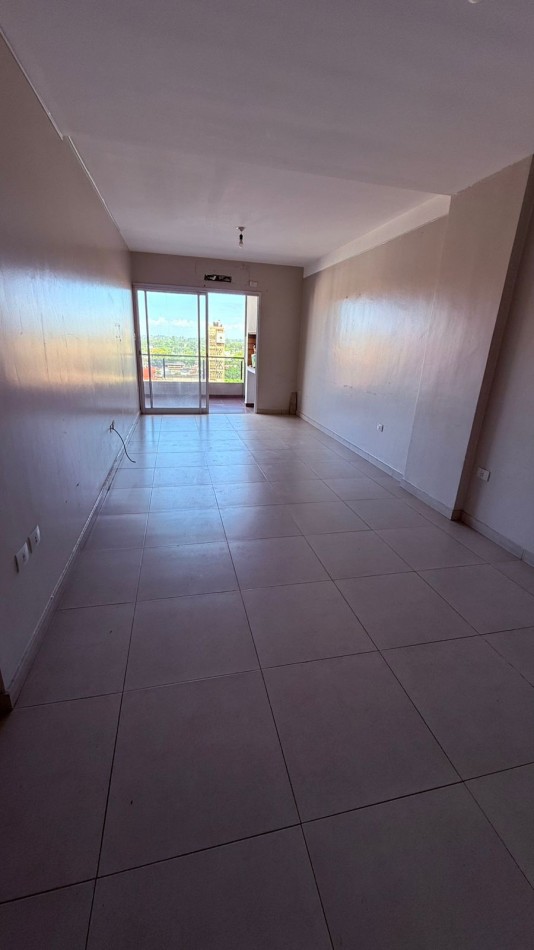 SEMIPISO 2 DORM + COCHERA EN VENTA EN BARRIO SUR