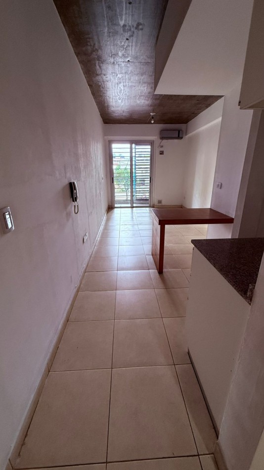 MONOAMBIENTE EN VENTA EN BARRIO NORTE