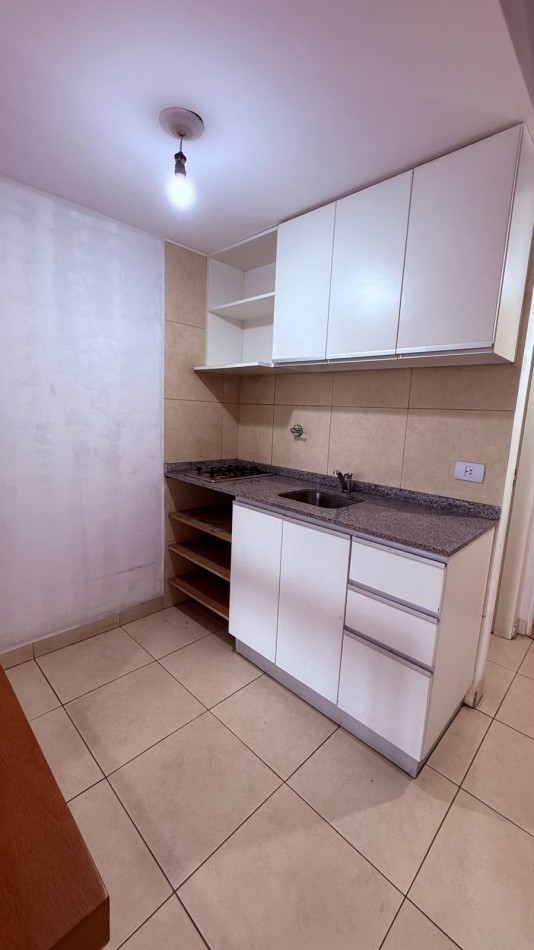 MONOAMBIENTE EN VENTA EN BARRIO NORTE