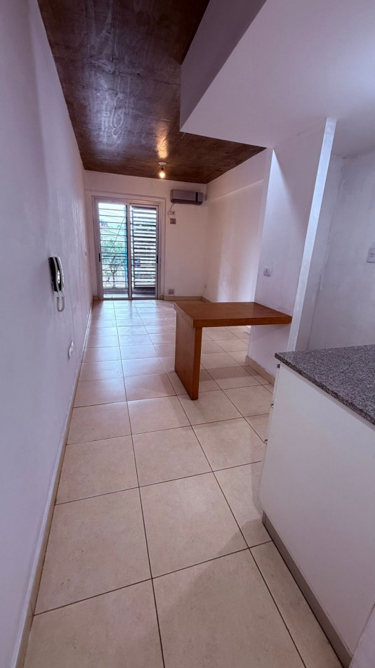 MONOAMBIENTE EN VENTA EN BARRIO NORTE