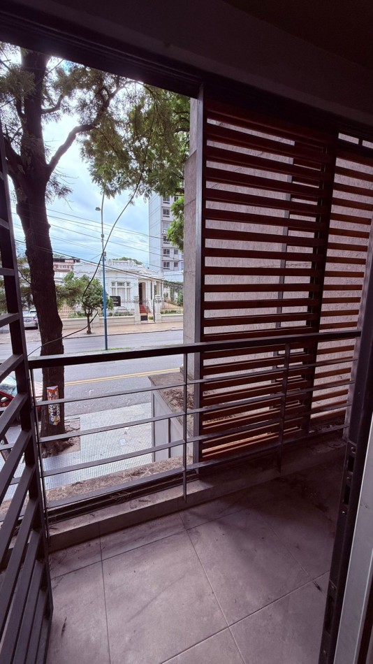 MONOAMBIENTE EN VENTA EN BARRIO NORTE