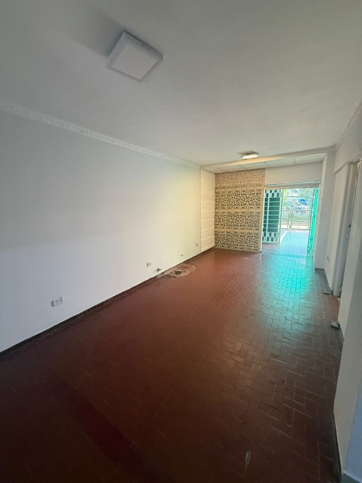 DEPARTAMENTO EN AV. BELGRANO 