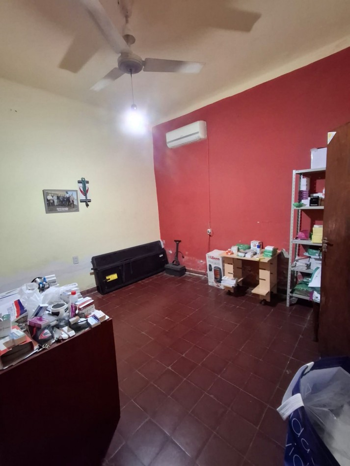 CASA EN CALLE LAS PIEDRAS AL 2300
