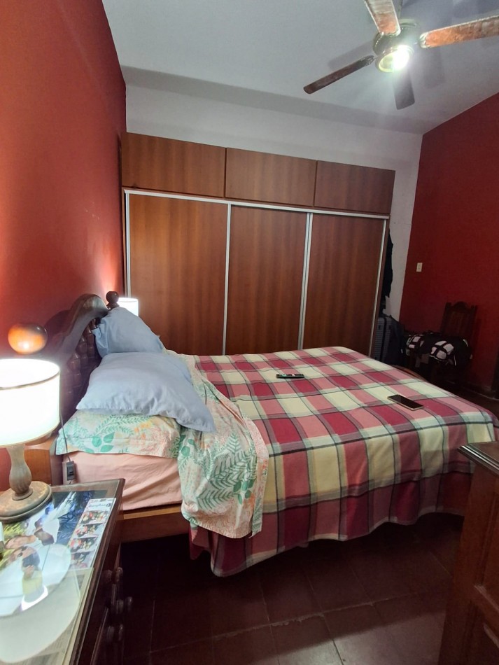 CASA EN CALLE LAS PIEDRAS AL 2300