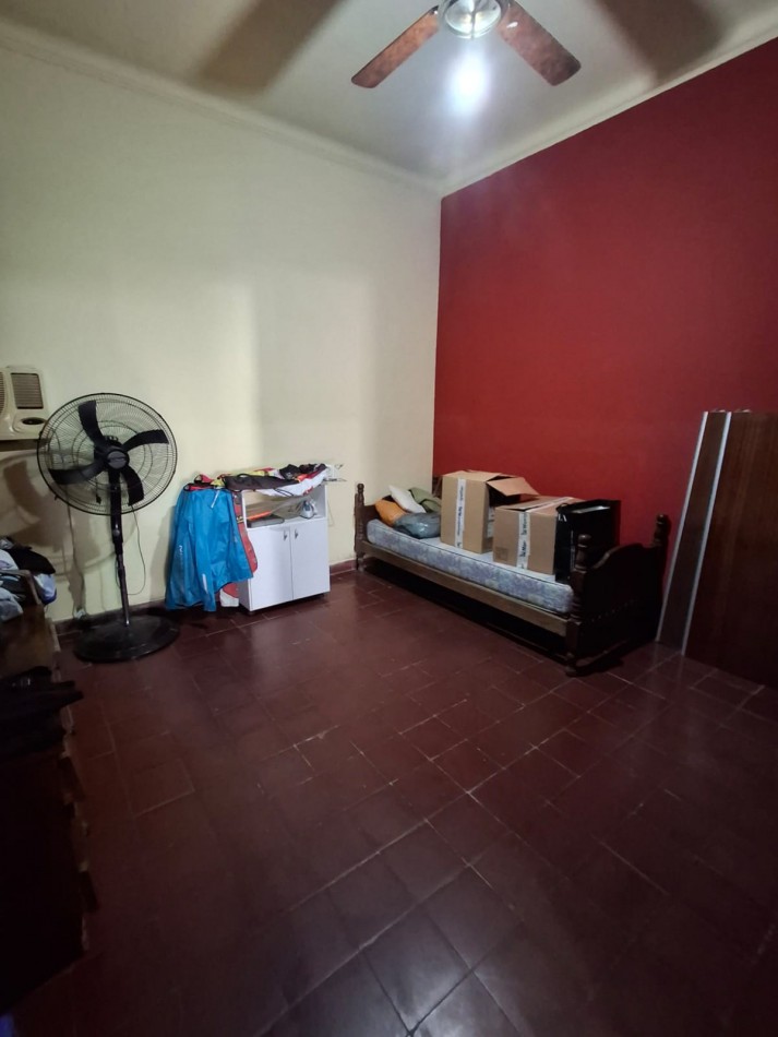 CASA EN CALLE LAS PIEDRAS AL 2300