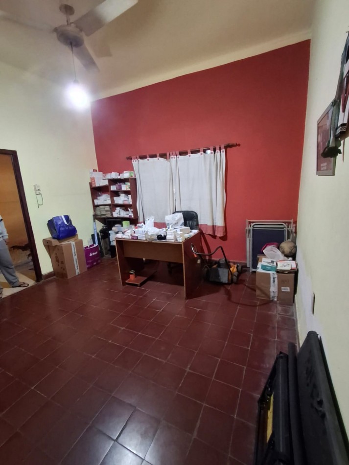 CASA EN CALLE LAS PIEDRAS AL 2300