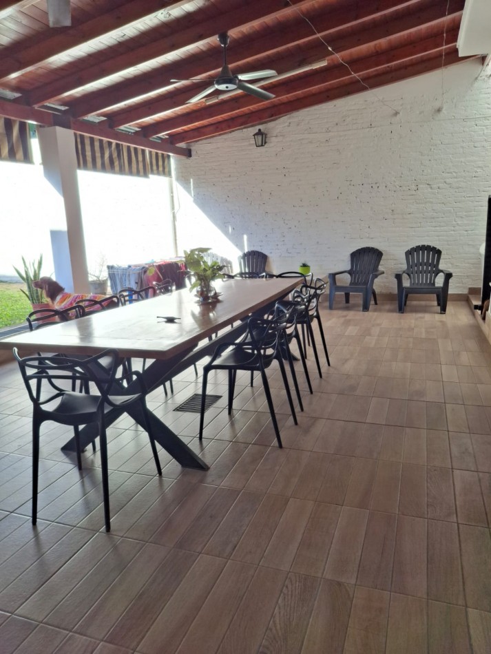 CASA EN CALLE LAS PIEDRAS AL 2300