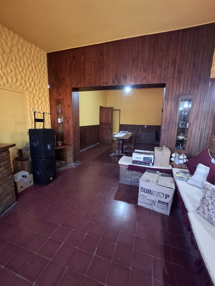 CASA EN CALLE LAS PIEDRAS AL 2300