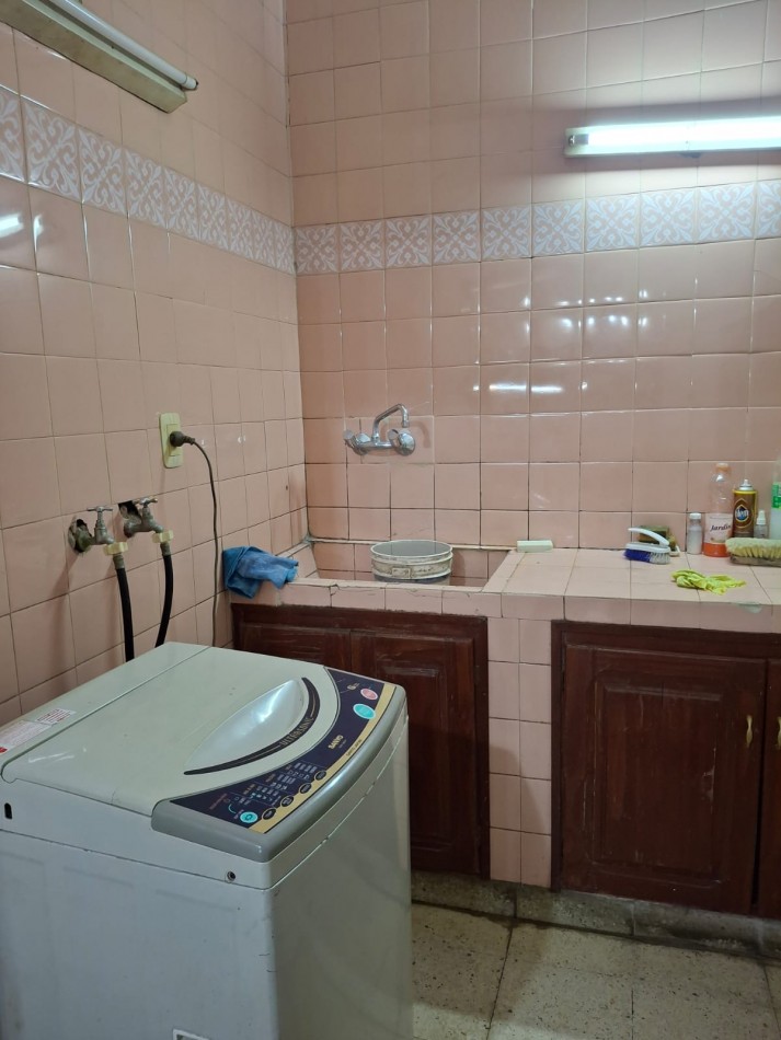 CASA EN CALLE LAS PIEDRAS AL 2300