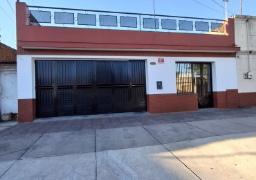 CASA EN CALLE LAS PIEDRAS AL 2300